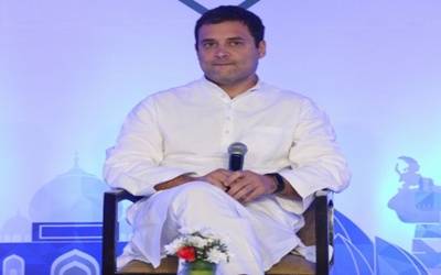 rahul gandhi 22220180816160228_l